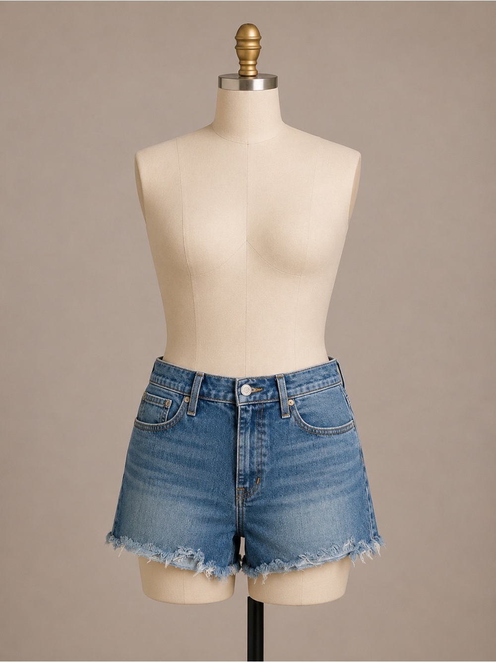 Mid-Rise Frayed Hem Denim Shorts - Blue